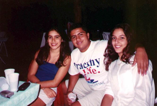 Mary, Tim e Mariana